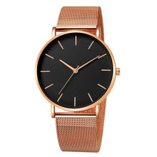Montre fine en maille inoxydable dorée rose avec cadran noir minimaliste. - Kiorr™